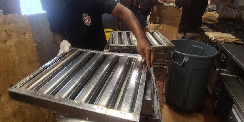 Exhaust Hood Cleaning 1 Exhaust Hood Cleaning 1